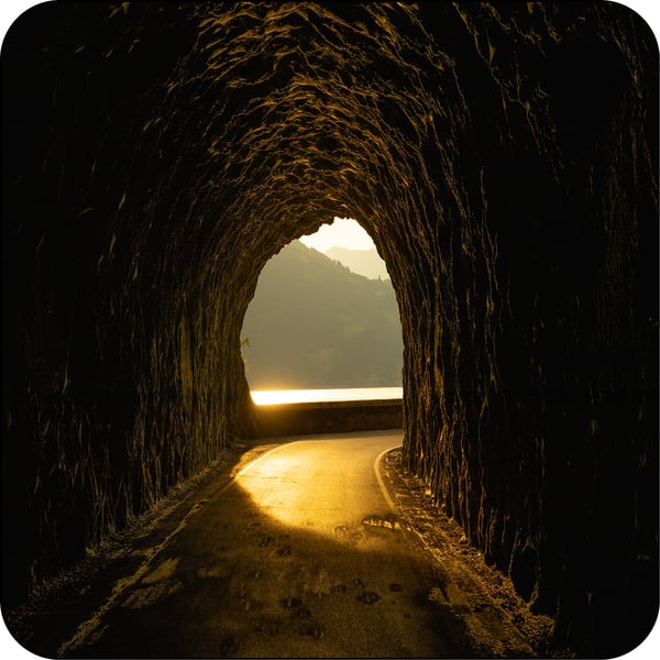 Light_at_the_end_of_the_tunnel